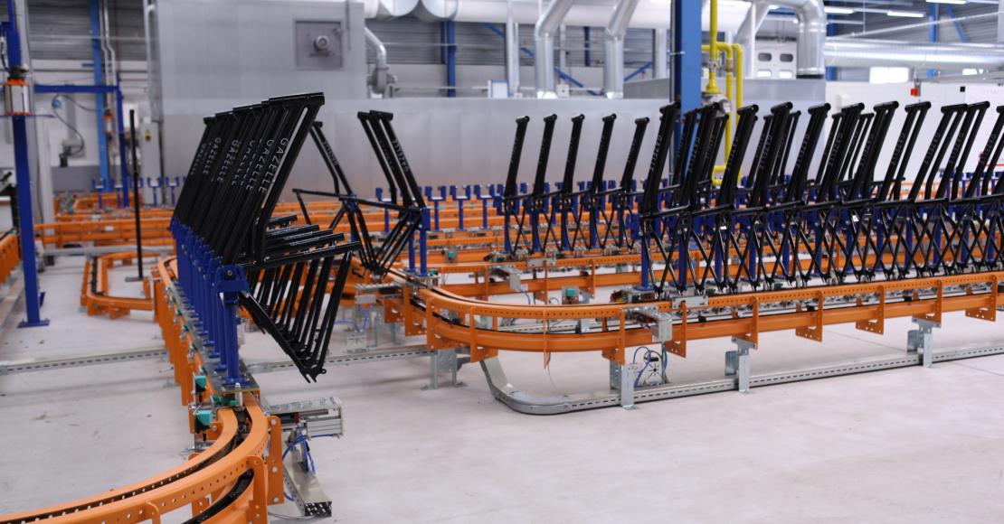 F1 Power and Free Floor Conveyor System